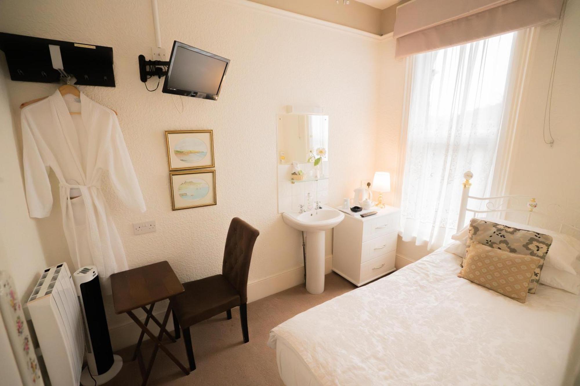 Maison Dieu Guest House ドーバー エクステリア 写真